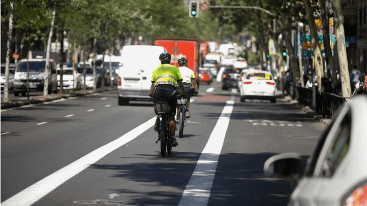 Carriles bici: la receta del legislador para frenar la violencia vial